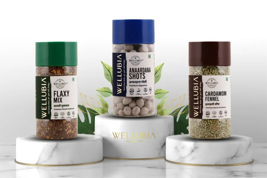 Flaxy Mix, Anaardana Shots and Cardamom Fennel jars on display plinths